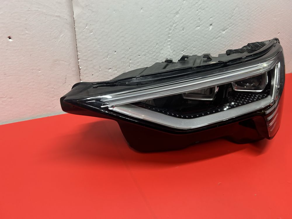 Far faruri Audi Q8 E tron full led Matrix stanga 2019-2023