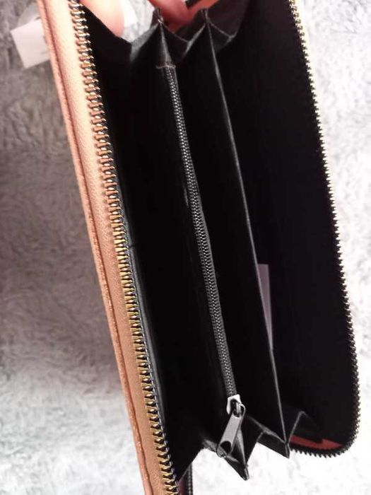 Portofel cu fermoar, nude poleit cu auriu