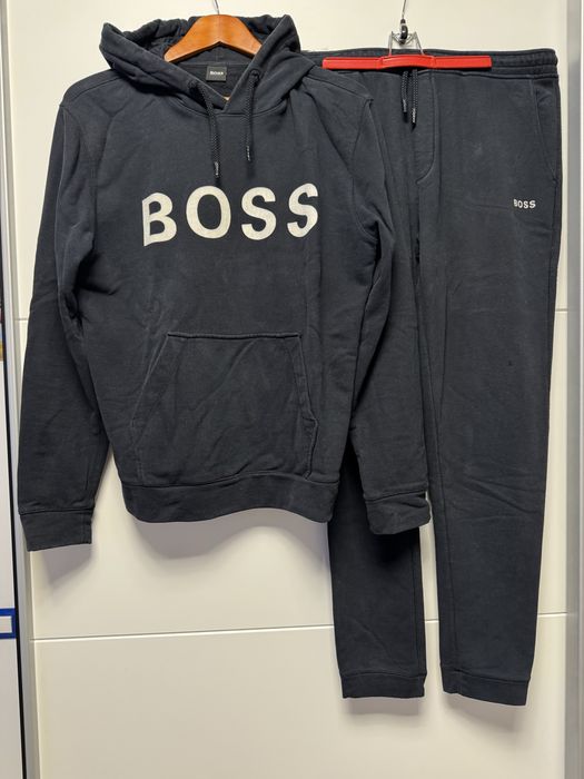 Vand trening Boss original, cu 1 bluza+1 hanorac