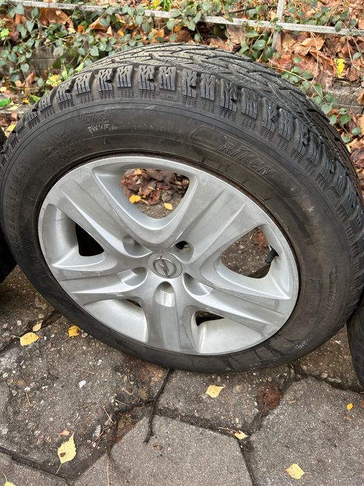 Зимни гуми с Джанти за Opel!