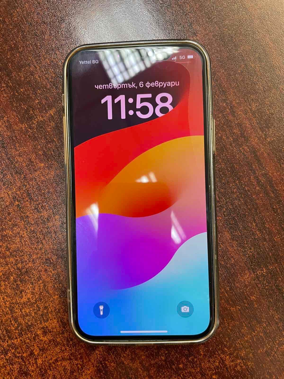 iPhone 12 с гаранция като нов
