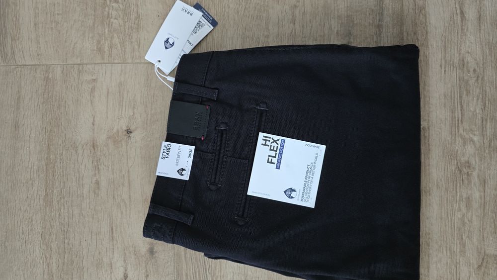 Оригинален мъжки панталон Brax размер 38/32