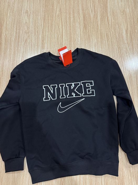 Nike блуза чисто нова