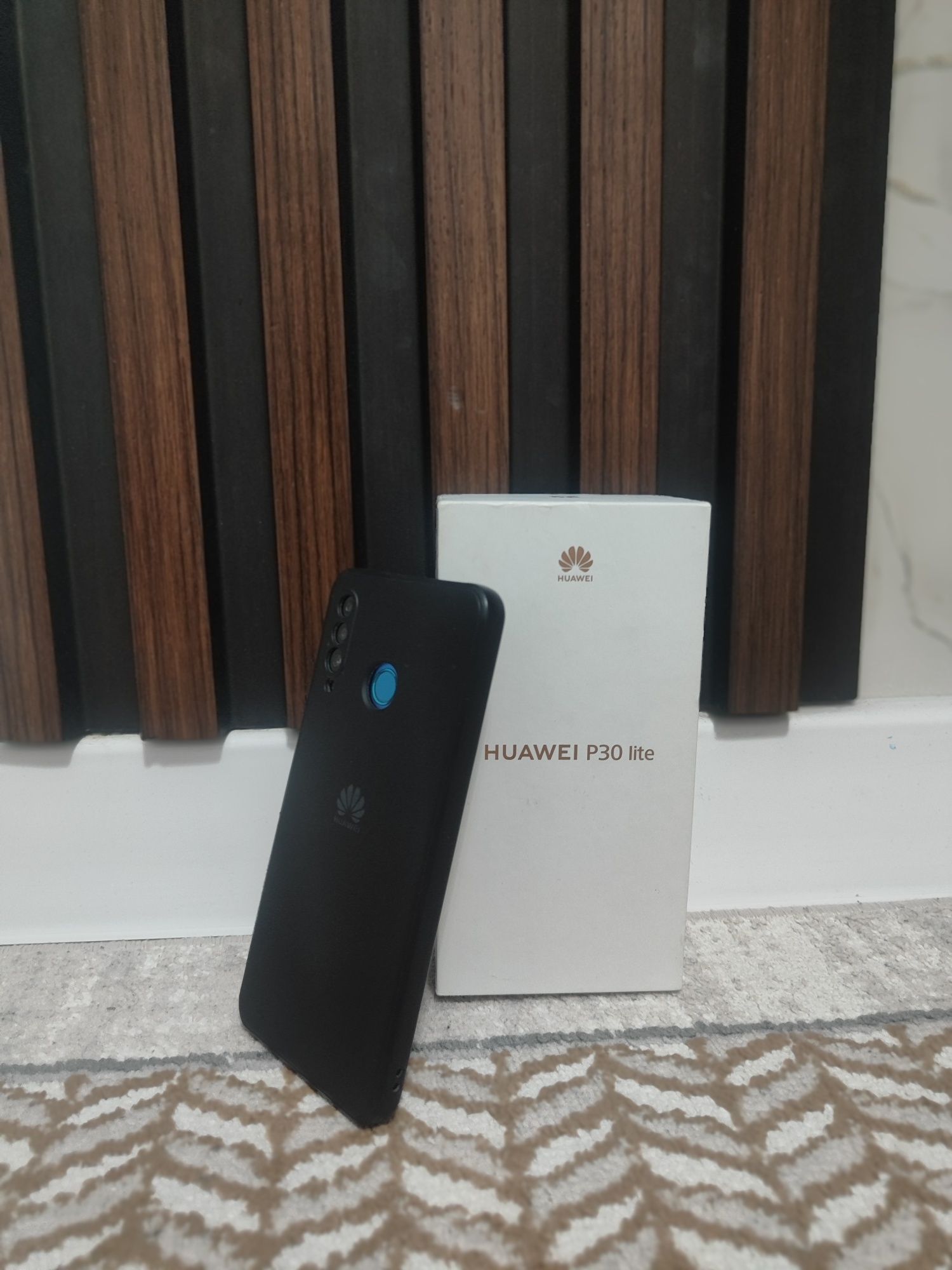 Huawei  P30 lite