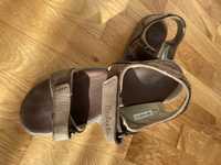 Vând sandale piele 39 Timberland băieți