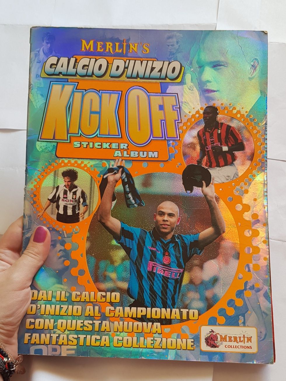 Calcio D'inizio Merlin's Kick off album fotbal