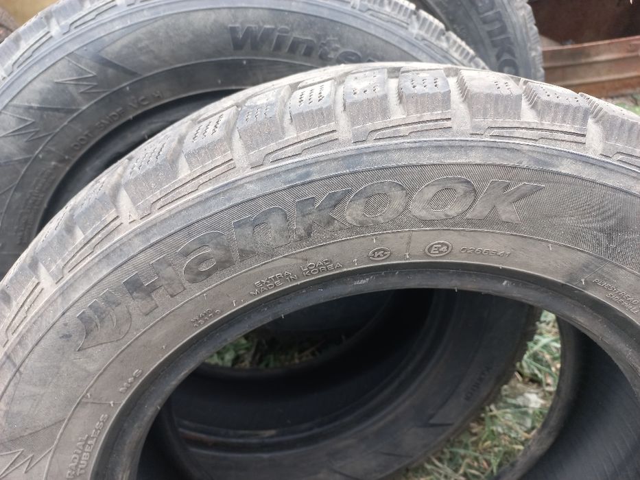 Продам комплект зимней резины