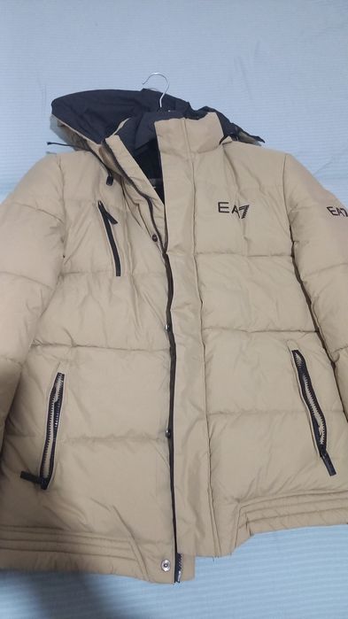 Продам куртку зимнюю