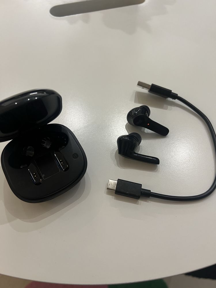 XT-18 True Wireless Earbuds