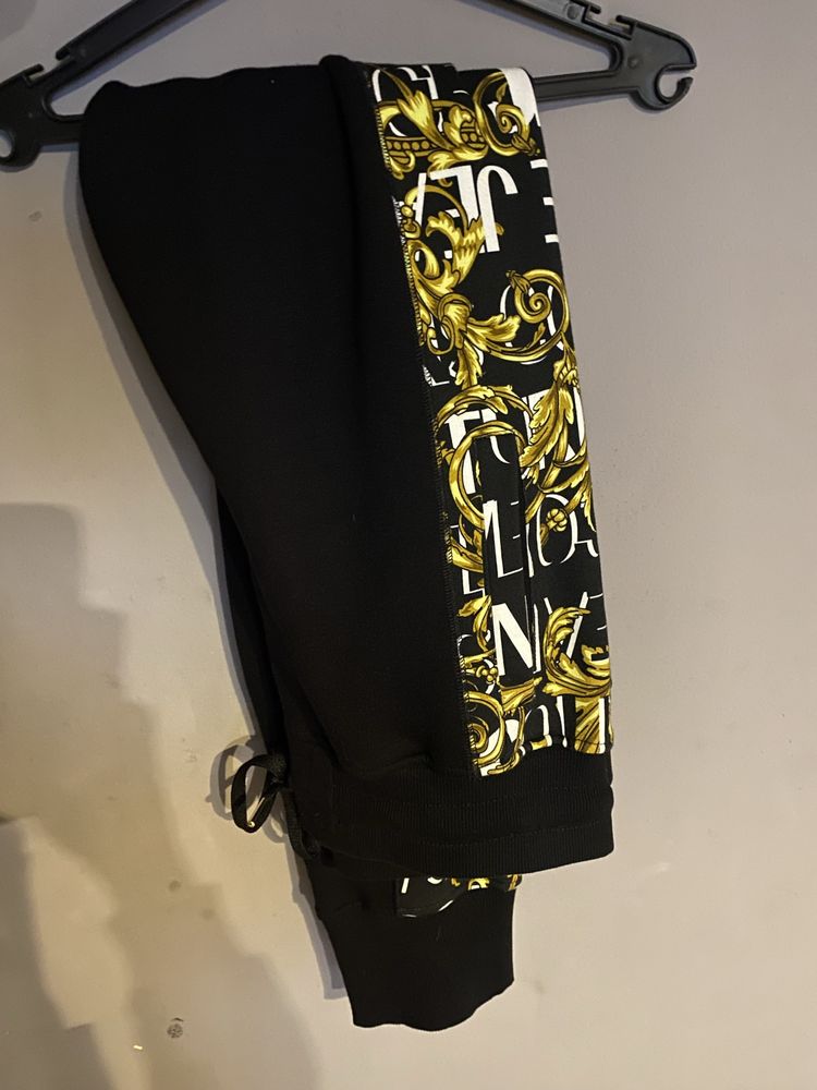 Оригинален Versace екип
