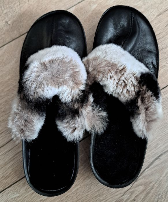 Нови дамски домашни чехли.