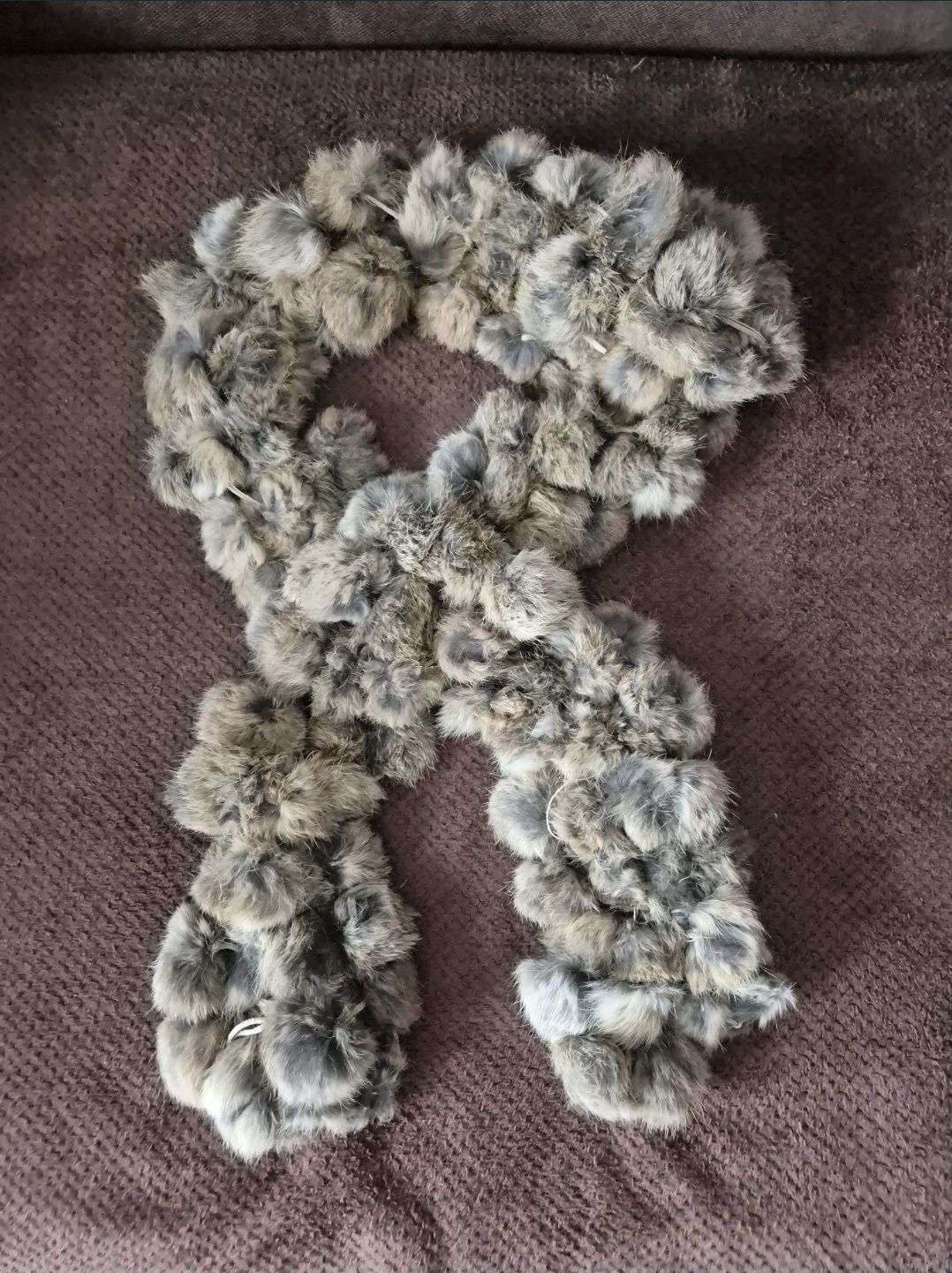 Eșarfă Elegantă din Blană Naturală de Iepure