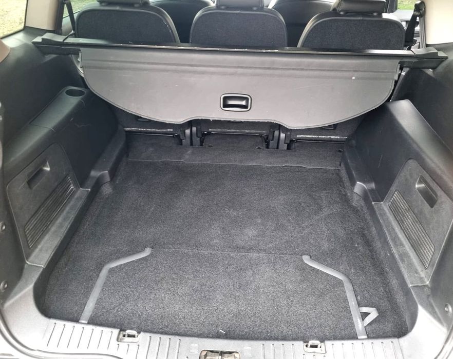 Ford S-max automată