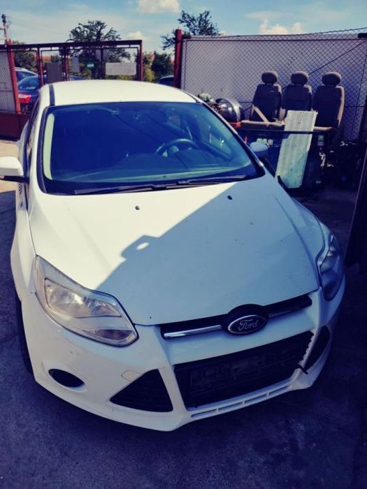 Dezmembrez Ford Focus 3 1.6 TDCI