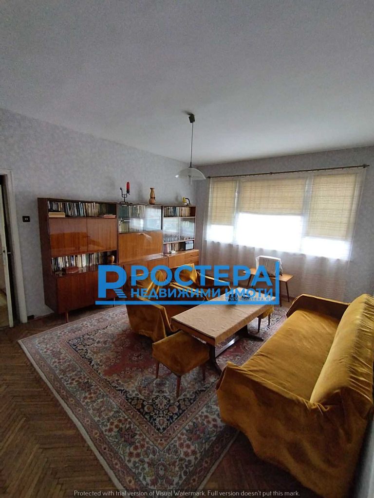 Продава се Четиристаен апартамент в Търговище, Център - 92 кв.м за 992 €/кв.м - Снимка #3