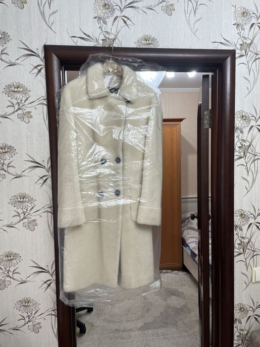 Продам пальто Альпако в отличном состояние