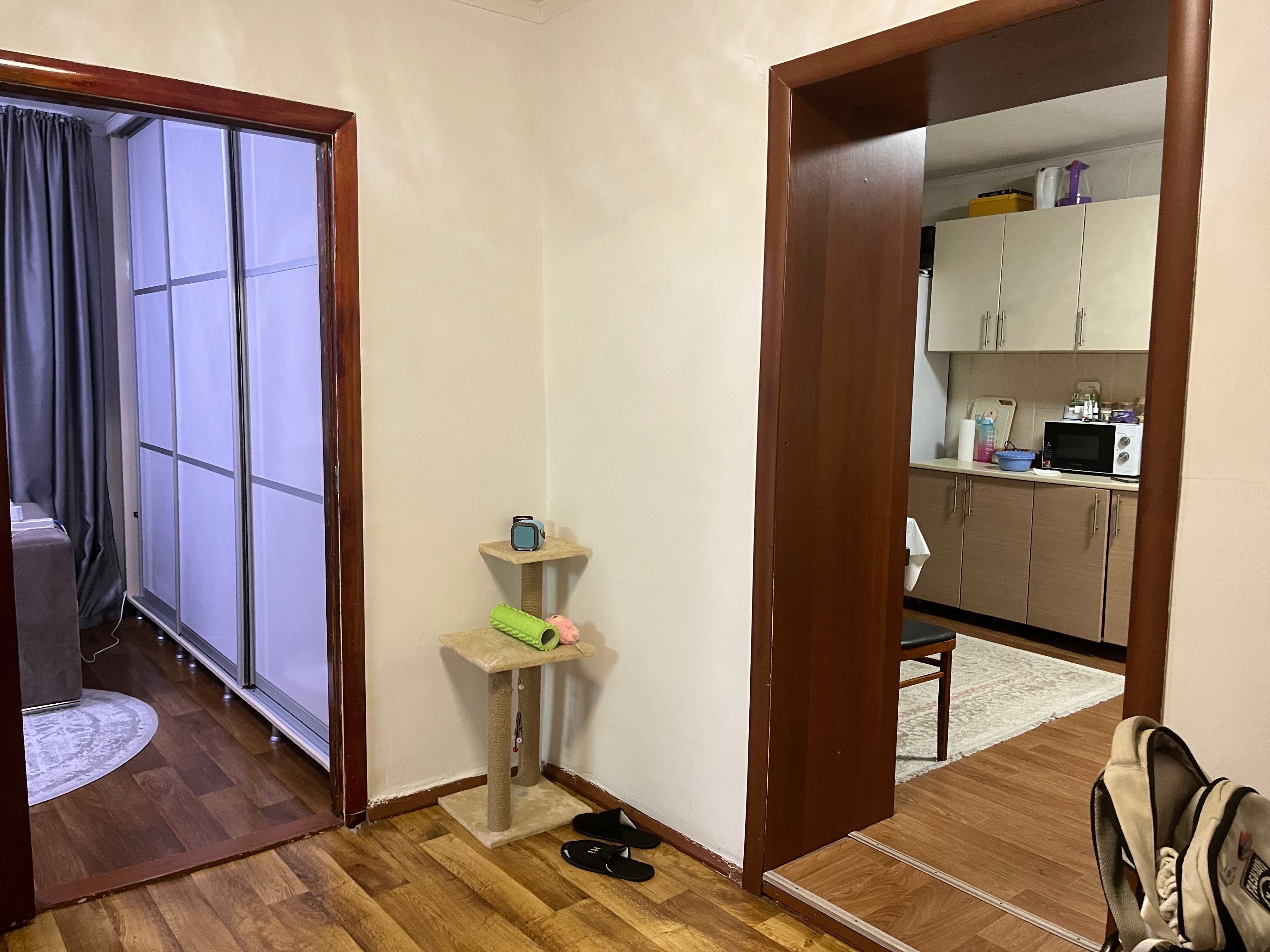 Продам полу благоустроенный дом