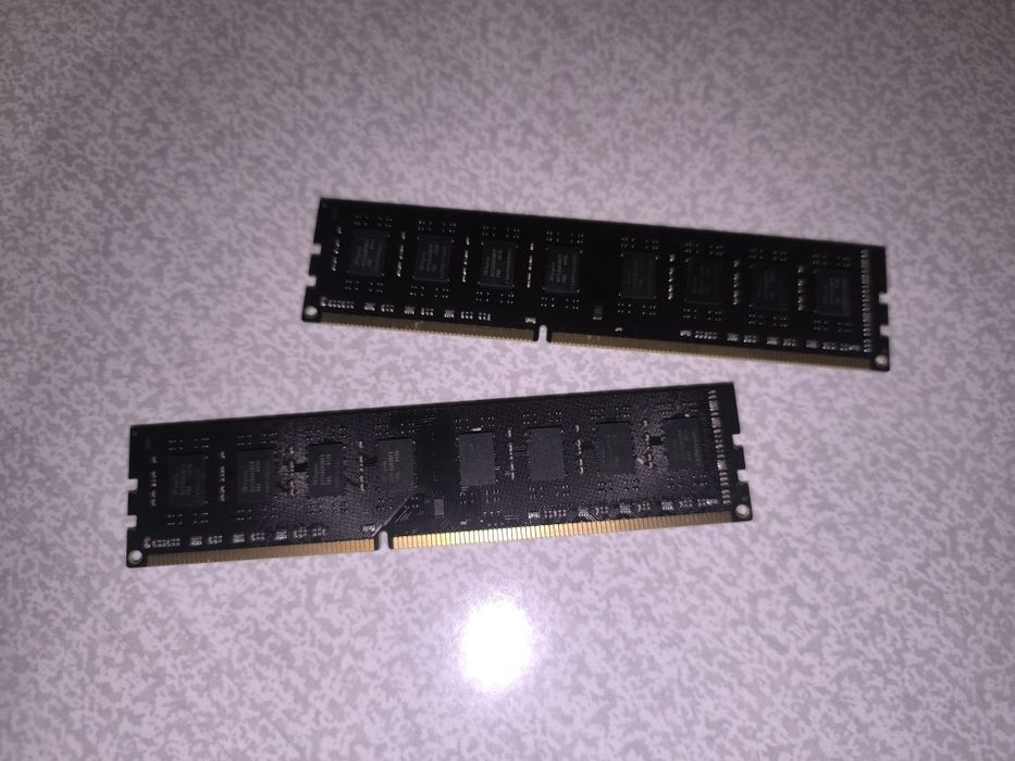 Оперативная память DDR3 2 плашки