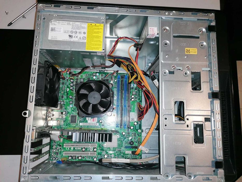 unitate desktop pc i7 860 4g ram nvidia gt220