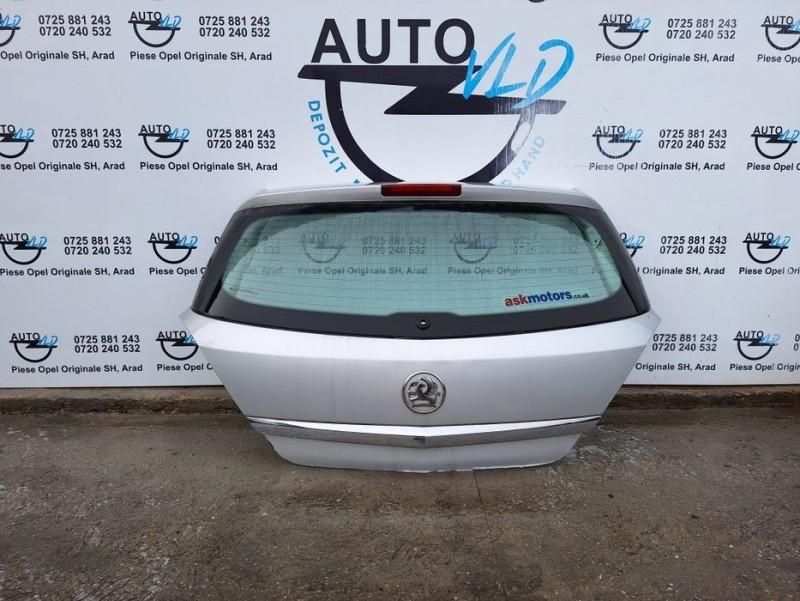 Haion cu luneta Opel Astra H facelift