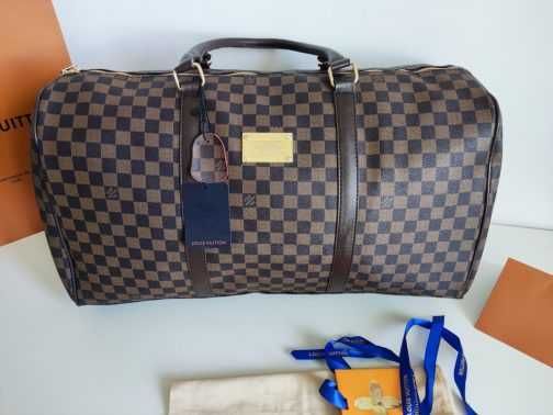 in stoc voiaj, geanta sport Louis Vuitton 56-53