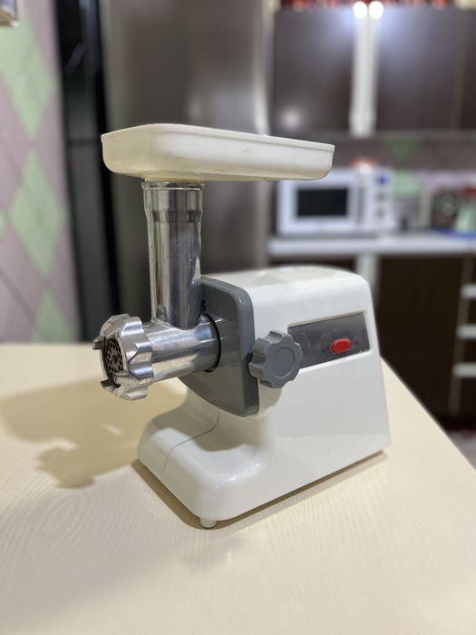 Электромясорубка JR-333