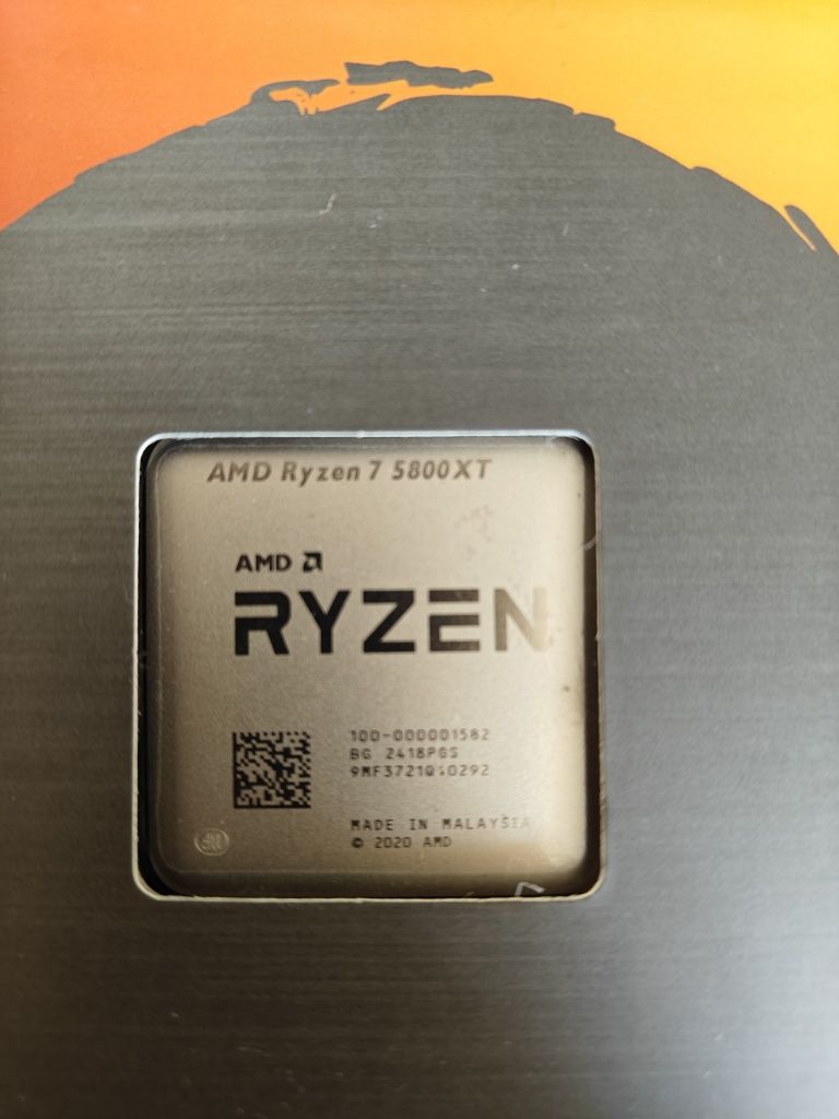 Процессор Ryzen 7 5800XT AM4 Box (новый,запечатанный)