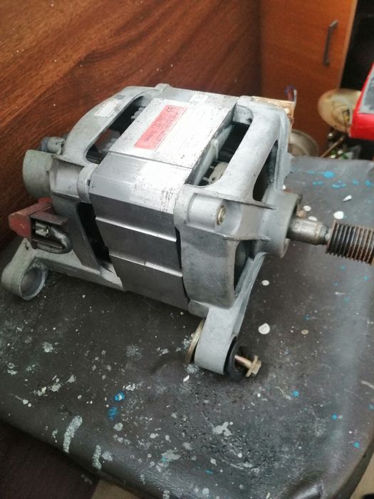 Электродвигатель для стиральной машины