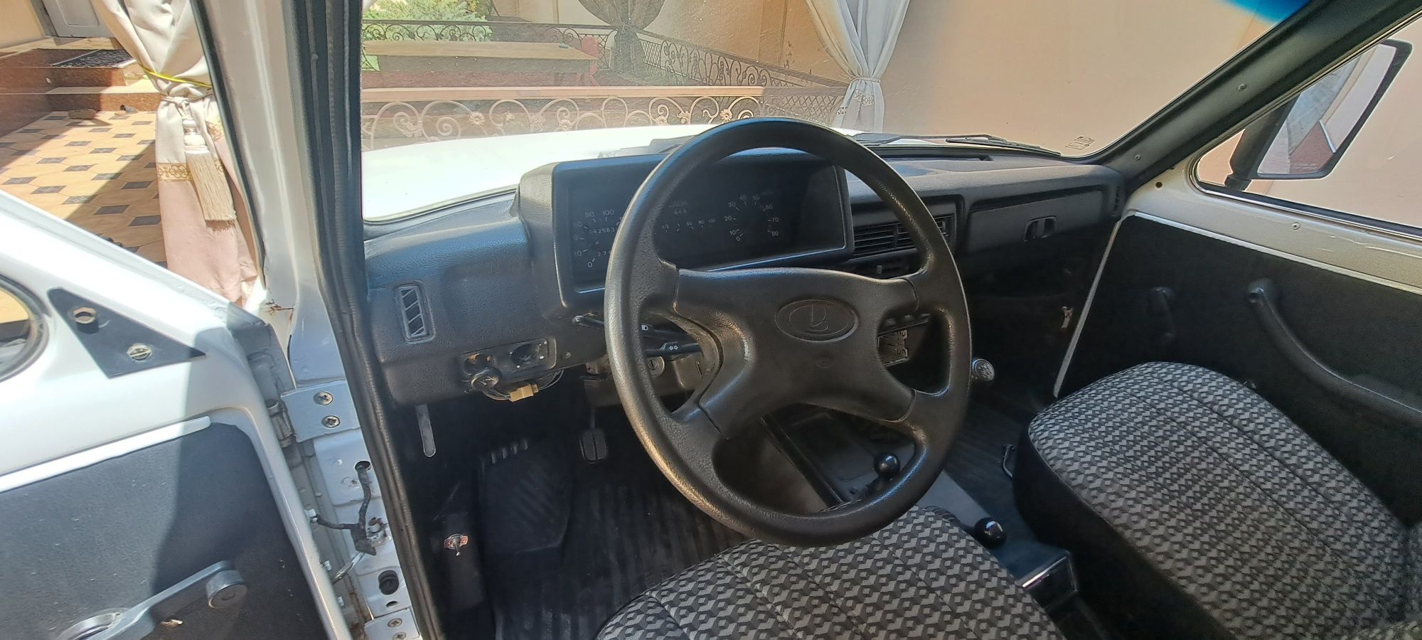 Продам Нива ваз2121