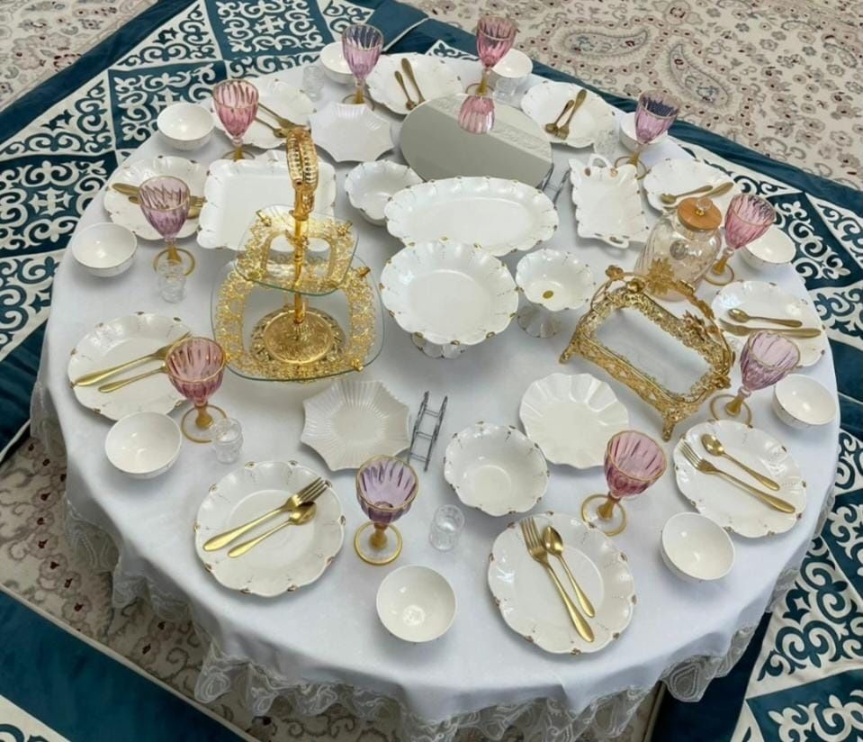 стол стулья ыдыс аяк казан ошак