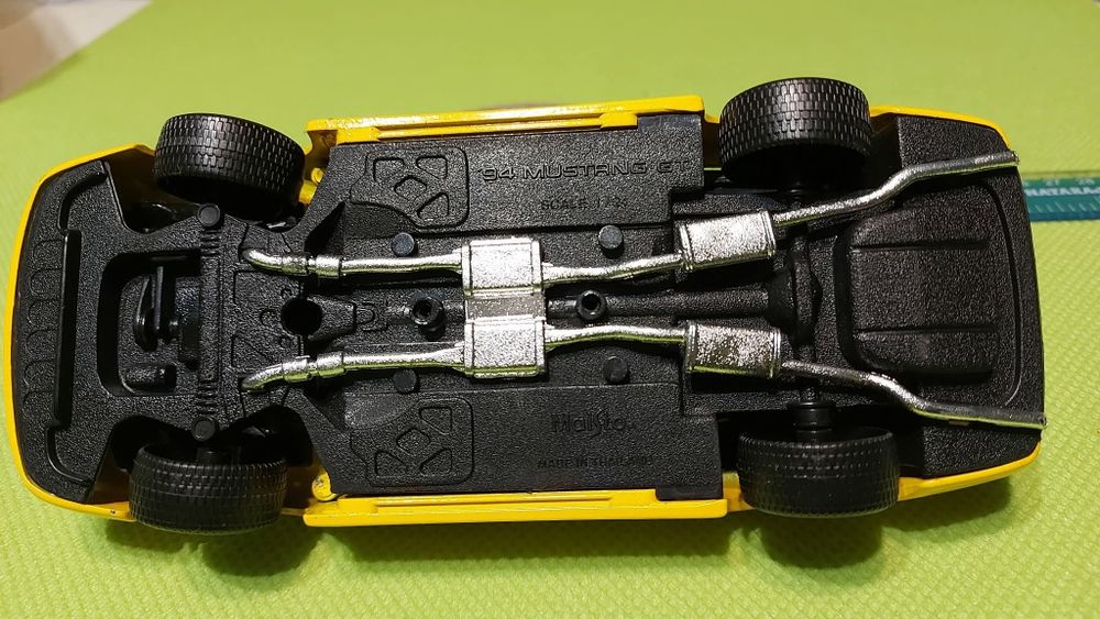 Количка  Mustang GT 94. Цена: 40лв.