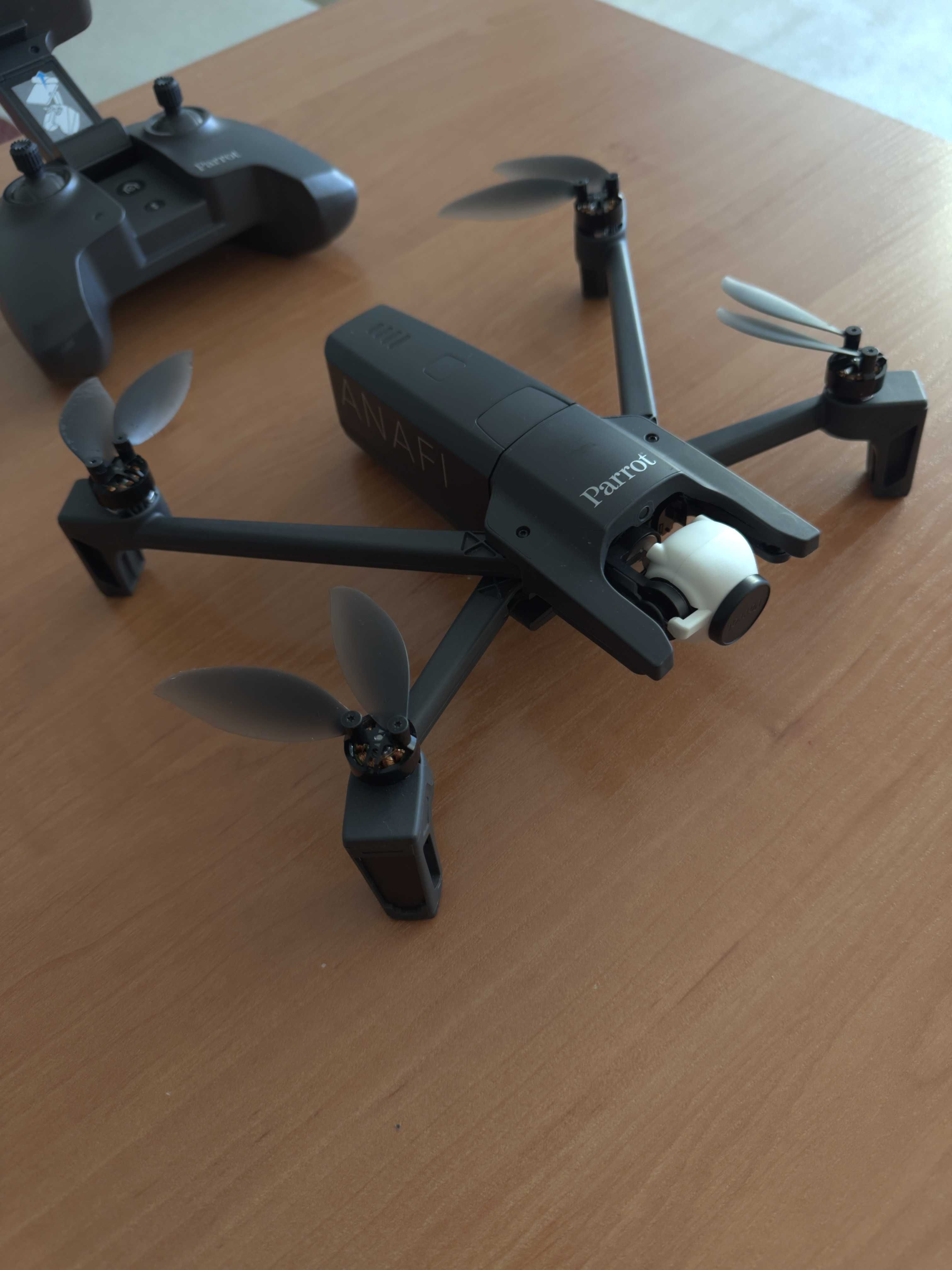 Parrot ANAFI 4K – Отлично състояние, пълен комплект – 850 лв