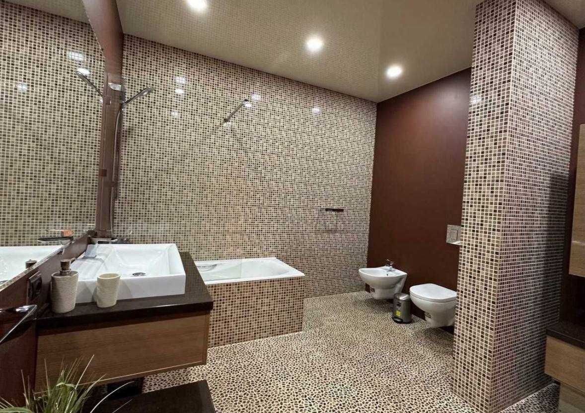 Новостройка в центре по Нукусской 4х ком 176 кв.м