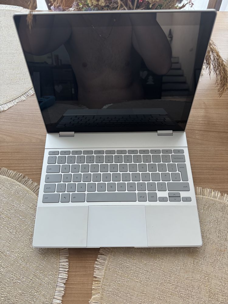 Tableta 360 Google PixelBook i7 16gb Ram 512