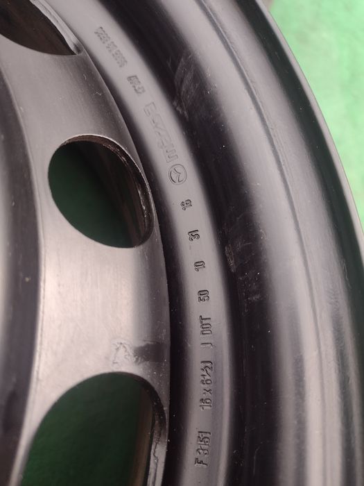 Почти нови 16-5х114.3 ЕТ50 6.5J Mazda 3