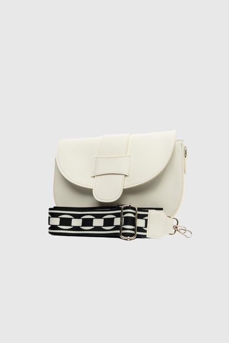 НОВО! ЛИКВИДАЦИЯ! Спортно-елегантна чанта тип багета през рамо