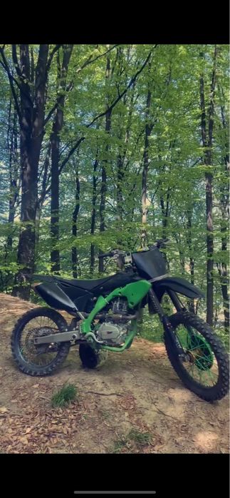 Cross kawasaki kxf 250 motor schimbat