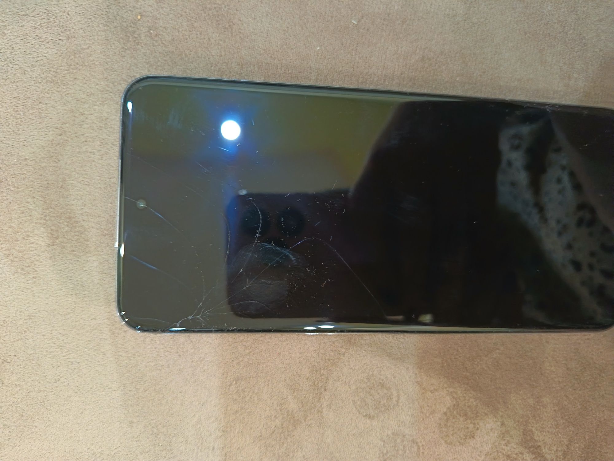Honor 200  с дефект