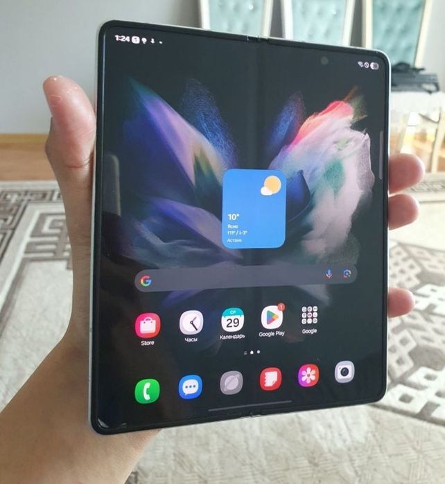 Обменяю Samsung Z fold 3 256 gb