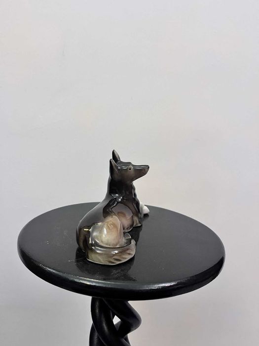 Bibelou statueta figurina ROYAL DUX Bhoemia portelan marcat bibelouri
