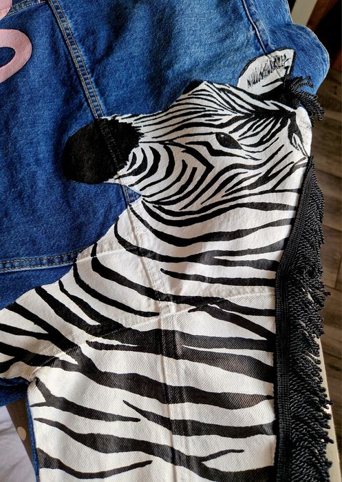 Geaca jeans lucrata manual