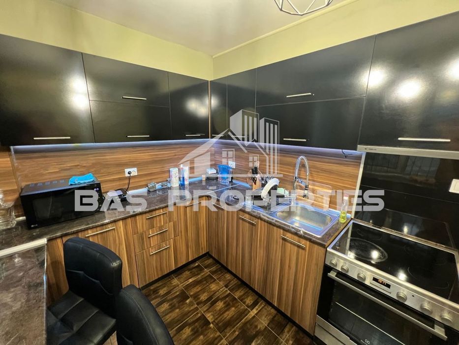 Продава се Тристаен апартамент в София, Надежда 2 - 68 кв.м за 3721 €/кв.м - Снимка #3