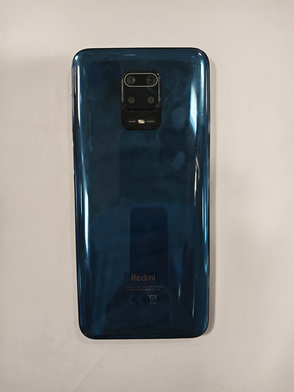 Продавам смартфон Xiomi Redmi note 9 Pro