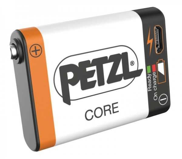 Челник не използван нов Petzl ACTIK CORE 600 зелен червен син сив