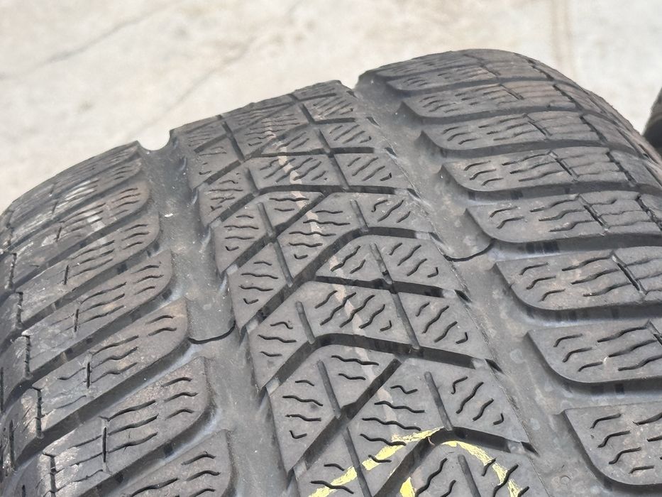 215/60/R17 Pirelli Sottozero 4бр зимни dot4722