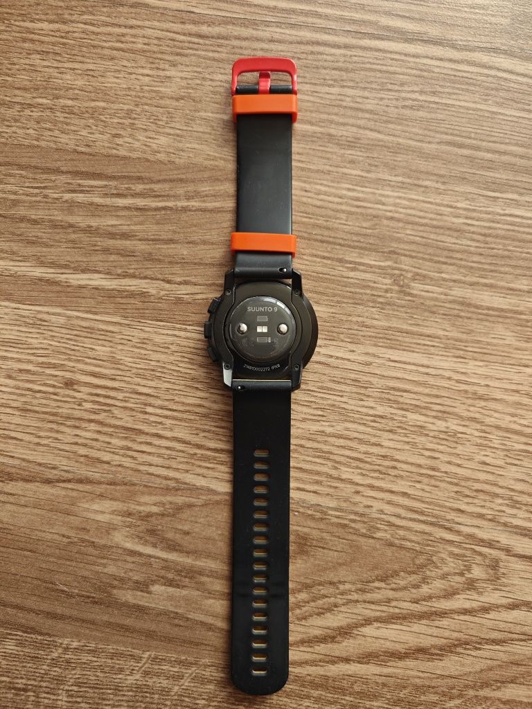 Suunto 9 peak all in black