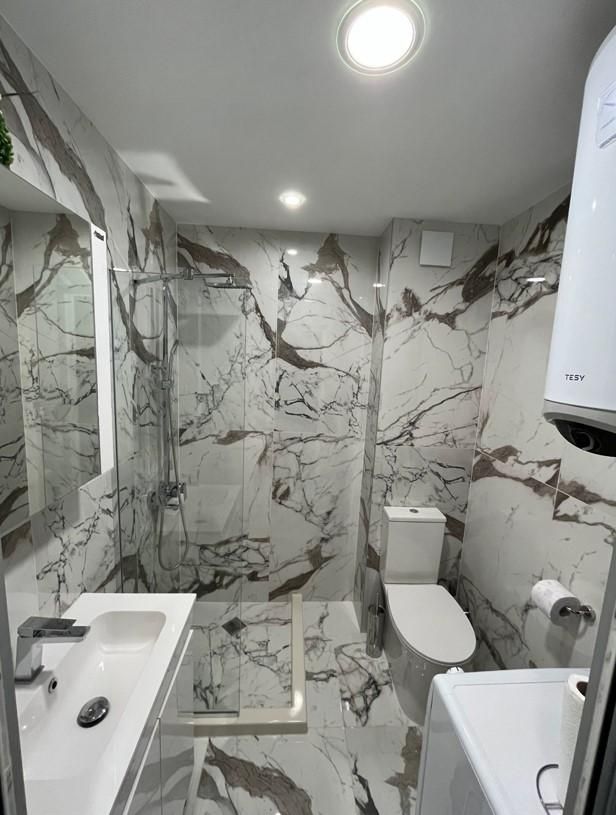 Дава се под наем Тристаен апартамент в София, Кръстова вада - 115 кв.м за 800 € - Снимка #7