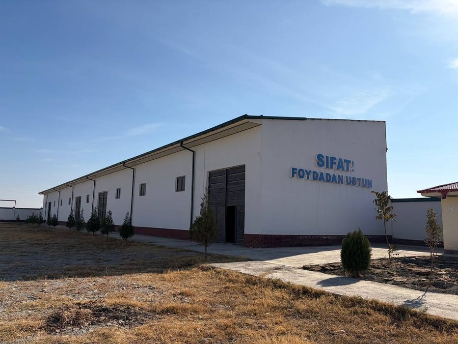 Завод сдается в аренду 2 пустых помещения. Каждый по 500кв м.