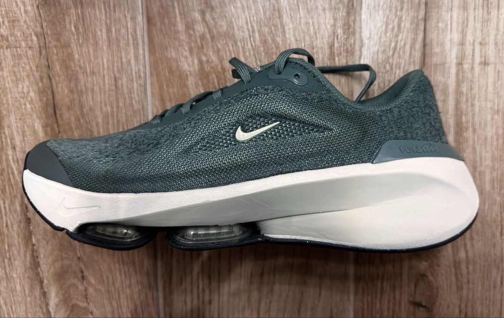 NIKE W VERSAIR дамски маратонки 40 номер