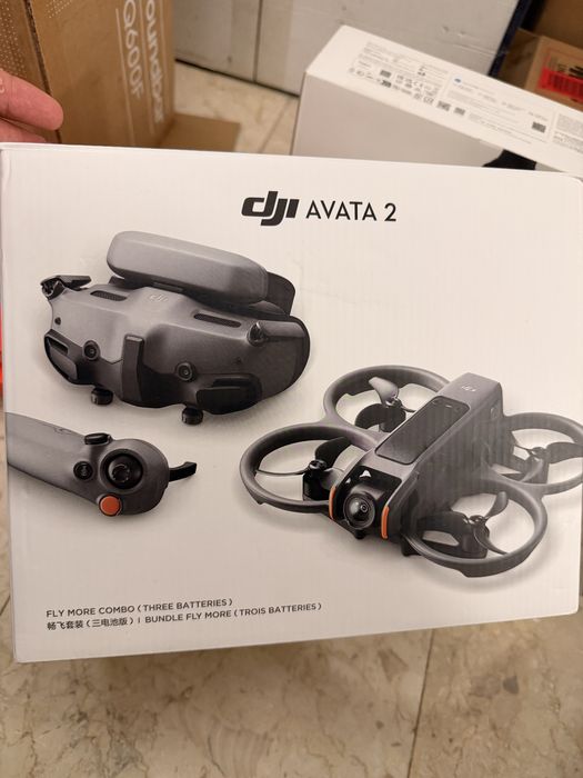 Drona dji avata 2 3 baterii in stare noua doar activata, garantie 2027